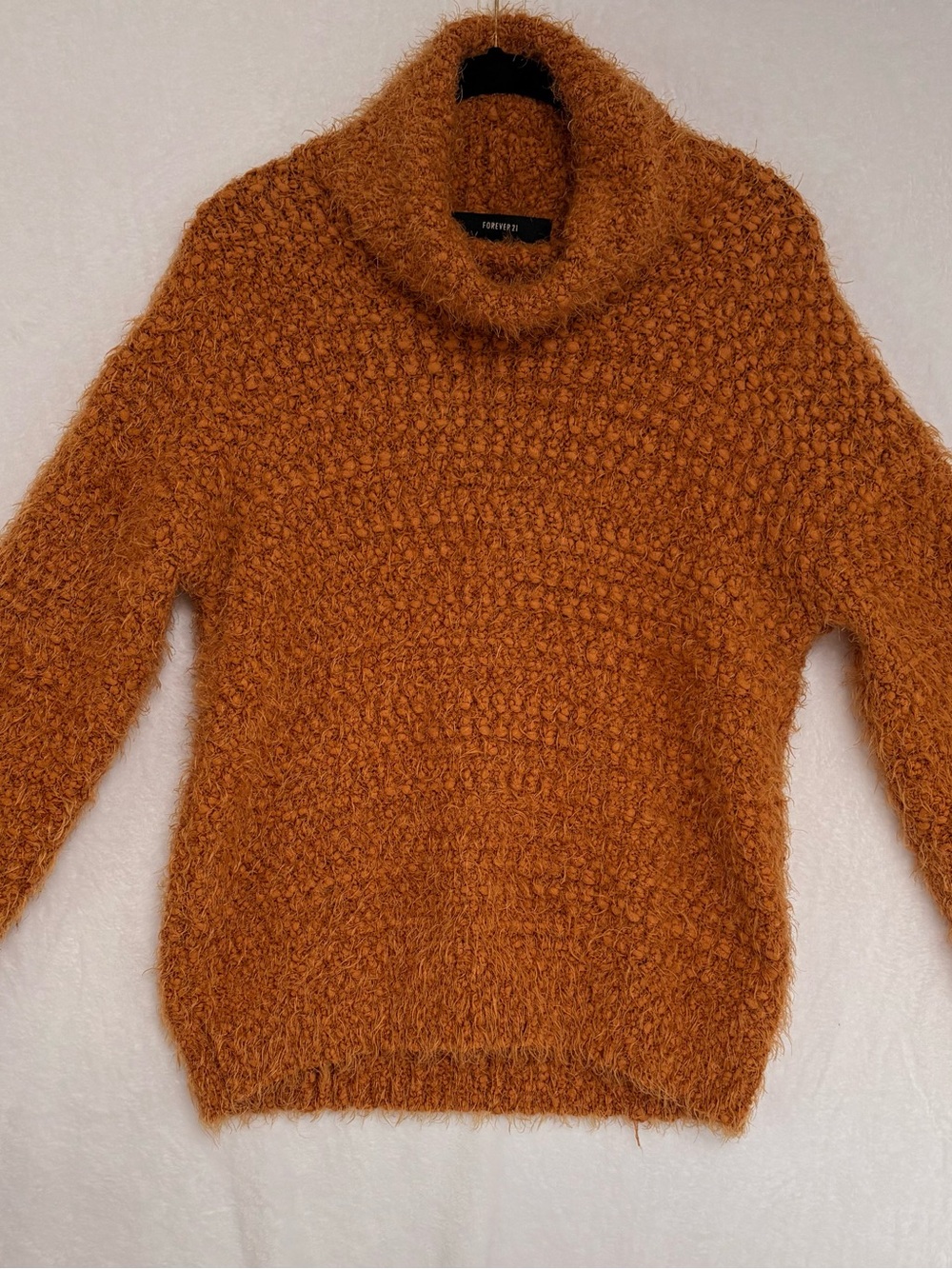 💛 Forever 21 Mustard Yellow Fuzzy Turtleneck Sweater – Size Small